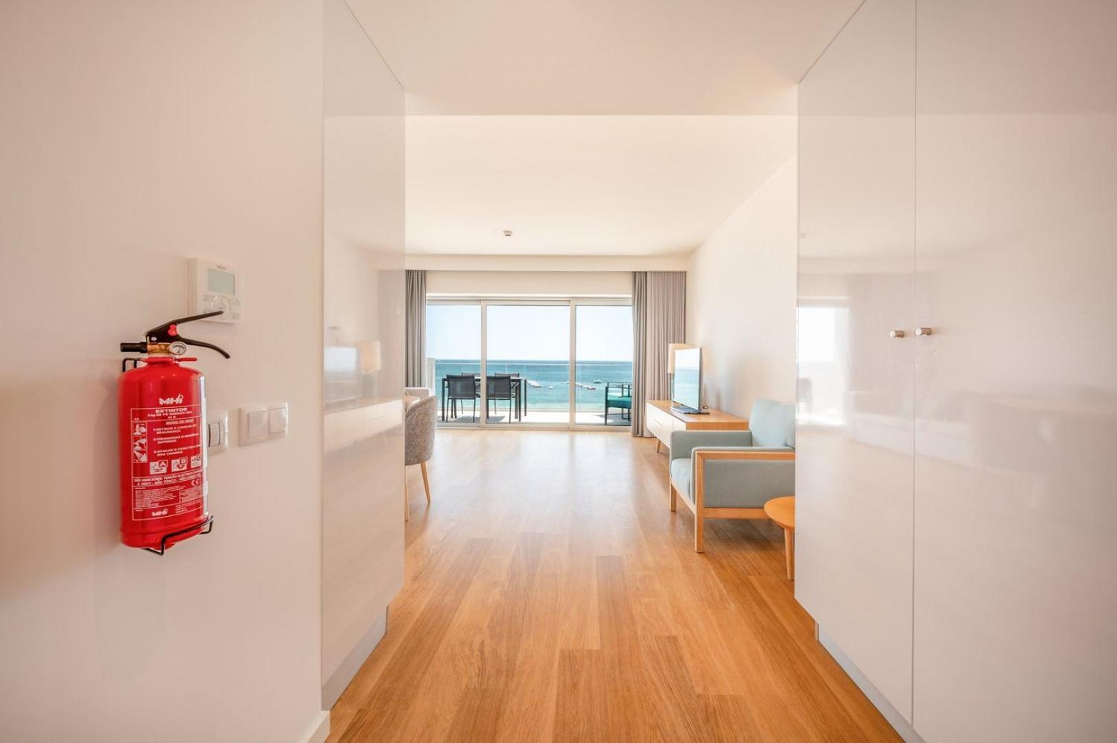 Guestready - Beachfront Naufrago'S Retreat 2 Сесимбра Экстерьер фото